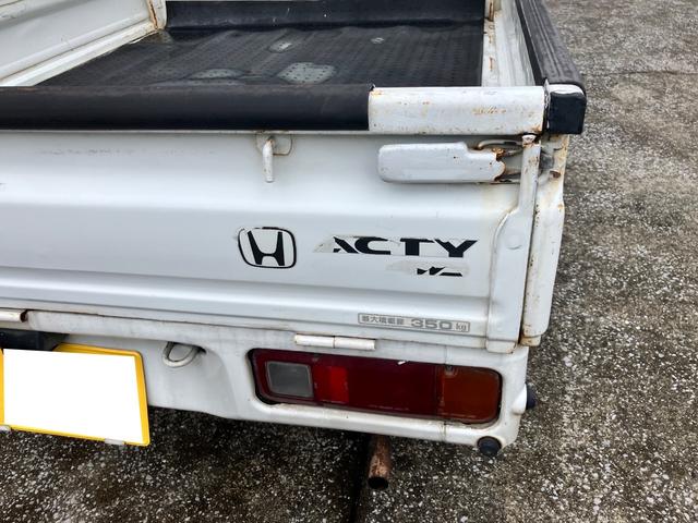 アクティトラック ＳＤＸ　４ＷＤ　軽トラック　５速マニュアル車　エアコン　パワーステアリング　運転席エアバッグ　最大積載量３５０ｋｇ　ヘッドライトレベライザー（23枚目）