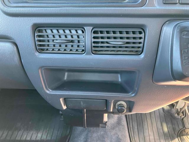 サンバーバン ディアス 記録簿新車継続記載 コラムAT 両側スライドドア キーレスエントリー エアコン パワーステアリング パワーウィンドウ 運転席エアバッグ 助手席エアバッグ(6枚目)