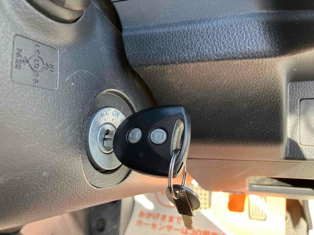 ハイゼットトラック エクストラSAIIIt 記録簿新車継続保管 4WD AT 衝突被害軽減システム キーレスエントリー LEDヘッドランプ ABS ESC エアコン パワーステアリング パワーウィンドウ 運転席エアバッグ 助手席エアバッグ(8枚目)