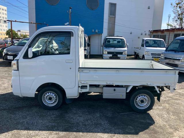 ハイゼットトラック エクストラSAIIIt 記録簿新車継続保管 4WD AT 衝突被害軽減システム キーレスエントリー LEDヘッドランプ ABS ESC エアコン パワーステアリング パワーウィンドウ 運転席エアバッグ 助手席エアバッグ(18枚目)