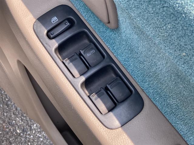 B リミテッド キーレスエントリー 電動格納ドアミラー CDデッキ ABS 運転席エアバック 取扱説明書 コラムオートマ車 車検整備付(11枚目)