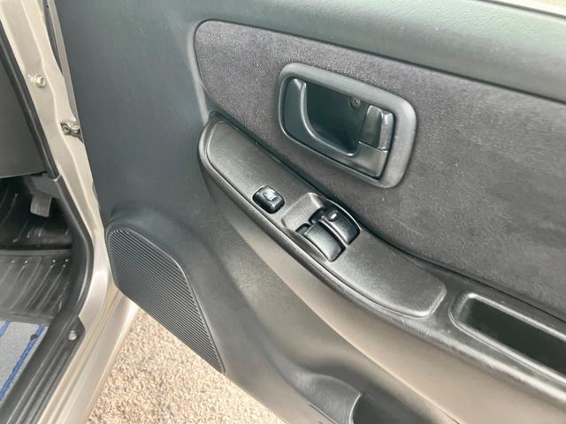 パジェロミニ アクティブフィールドエディション　４ＷＤ　キーレスエントリー　電動格納ミラー　ＡＴ　ＡＢＳ　アルミホイール　衝突安全ボディ　エアコン　パワーステアリング　パワーウィンドウ（8枚目）