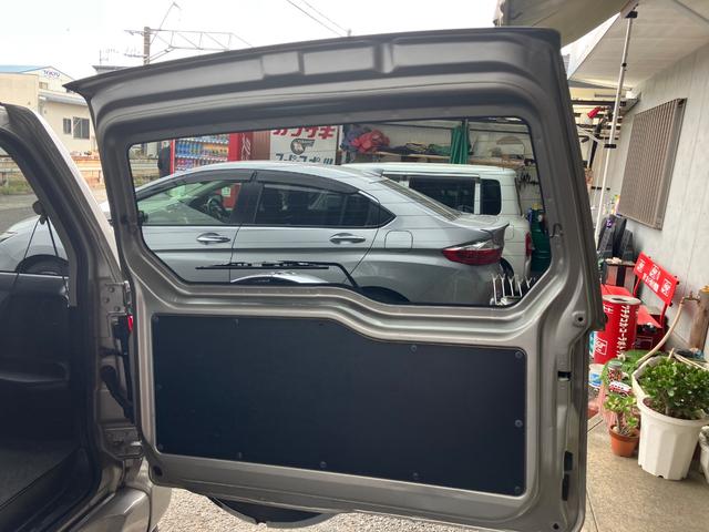 パジェロミニ アクティブフィールドエディション　４ＷＤ　キーレスエントリー　電動格納ミラー　ＡＴ　ＡＢＳ　アルミホイール　衝突安全ボディ　エアコン　パワーステアリング　パワーウィンドウ（31枚目）