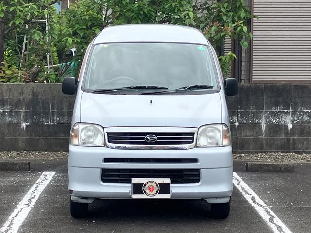 ハイゼットカーゴ クルーズ　４ＷＤ　軽バン　５速マニュアル車　ナビ　ＴＶ　両側スライドドア　キーレスエントリー　エアコン　パワーウィンドウ　運転席エアバッグ　タイミングベルト交換済（12枚目）
