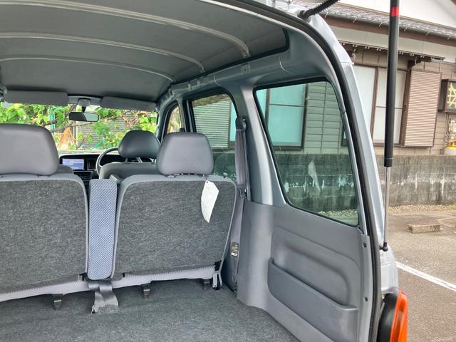 ハイゼットカーゴ クルーズ　４ＷＤ　軽バン　５速マニュアル車　ナビ　ＴＶ　両側スライドドア　キーレスエントリー　エアコン　パワーウィンドウ　運転席エアバッグ　タイミングベルト交換済（42枚目）