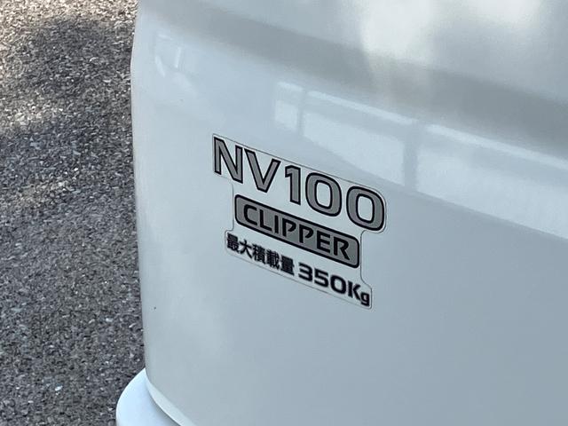 ＮＶ１００クリッパーバン ＤＸ　両側スライドドア　５速マニュアル車　エアコン　運転席エアバッグ　助手席エアバッグ　最大積載量３５０ｋｇ（19枚目）