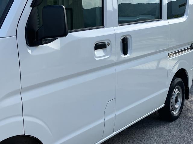 ＮＶ１００クリッパーバン ＤＸ　両側スライドドア　５速マニュアル車　エアコン　運転席エアバッグ　助手席エアバッグ　最大積載量３５０ｋｇ（24枚目）