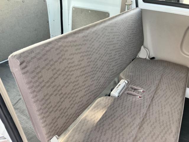ＮＶ１００クリッパーバン ＤＸ　両側スライドドア　５速マニュアル車　エアコン　運転席エアバッグ　助手席エアバッグ　最大積載量３５０ｋｇ（50枚目）