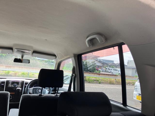 ワゴンＲスティングレー Ｘ　ＨＩＤ　スマートキー　電動格納ミラー　ベンチシート　ＡＴ　盗難防止システム　ＡＢＳ　ＣＤ　　アルミホイール　衝突安全ボディ　オートエアコン　エンジンプッシュスタート（32枚目）