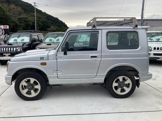 ジムニー ランドベンチャー　４ＷＤ　アルミホイール　背面タイヤ　ハードカバー　ルーフキャリア　インタークーラーターボ　オートマ車　エアコン　ＣＤデッキ（23枚目）