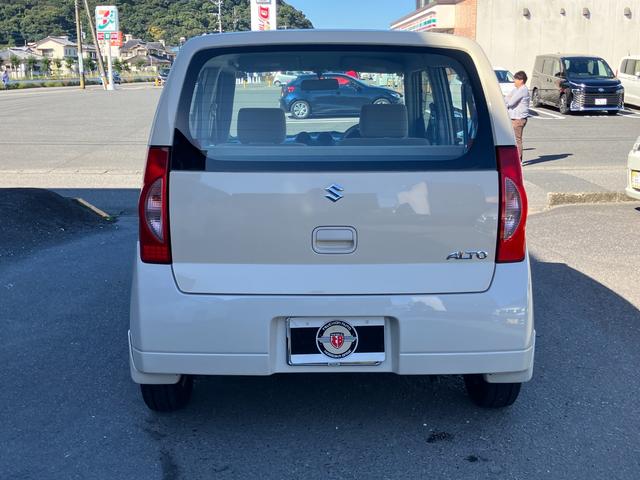 アルト G キーレスエントリー フロアAT CDオーディオ 走行距離60000km エアコン パワーステアリング パワーウィンドウ Wエアバッグ(15枚目)
