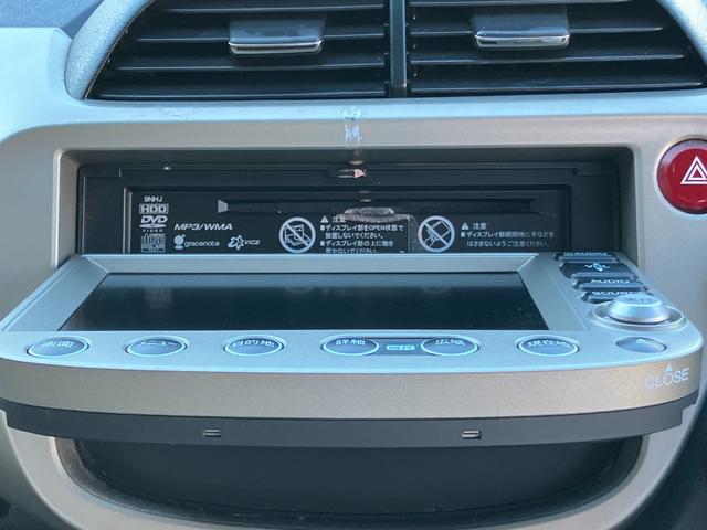 フィットハイブリッド ナビプレミアムセレクション　ハイブリッド　ＥＴＣ　バックカメラ　ナビ　ＴＶ　オートクルーズコントロール　ＨＩＤヘッドライト　スマートキー　電動格納ミラー　シートヒーター　ＣＶＴ　盗難防止システム　アルミホイール　ＣＤ（34枚目）