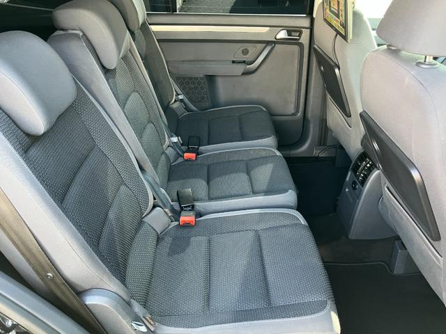 当店のお車をご覧いただきましてありがとうございます。お車についてのご質問やお見積りのご依頼、ご購入にあたってのご相談などお気軽にお問い合わせ下さい！