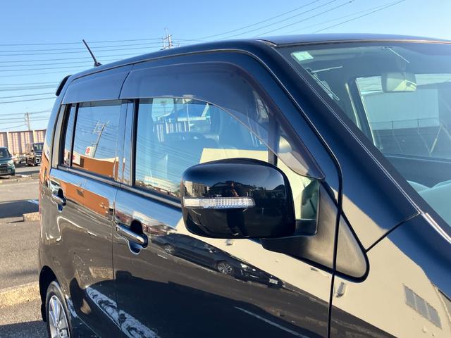 ワゴンR リミテッド TV シートカバー オートライト HID スマートキー 電動格納ミラー ベンチシート CVT 盗難防止システム ABS CD DVD再生 USB アルミホイール(32枚目)