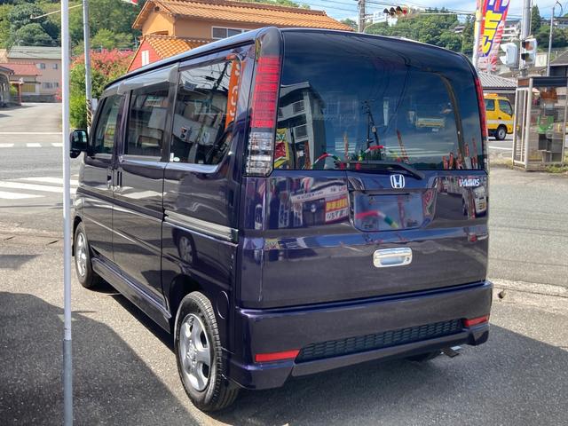バモス Ｍ　ナビ　両側スライドドア　エアコン　パワステ　パワーウィンドウ　走行９８０００ｋｍ　オートマ　純正アルミホイール（8枚目）
