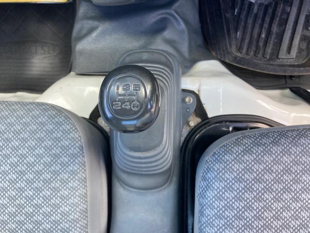 ハイゼットトラック エアコン・パワステ　スペシャル　三方開　４ＷＤ　５ＭＴ　車検令和８年７月（22枚目）