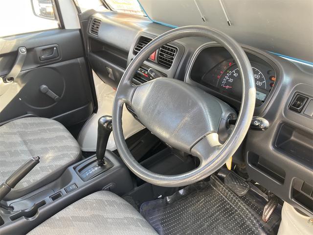 キャリイトラック ＫＣ　エアコン　パワステ　３方開　４ＷＤ　オートマ車（12枚目）