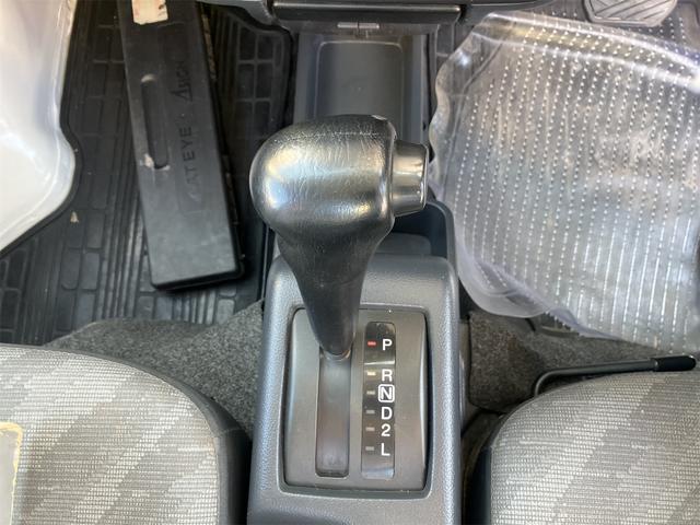 キャリイトラック ＫＣ　エアコン　パワステ　３方開　４ＷＤ　オートマ車（14枚目）