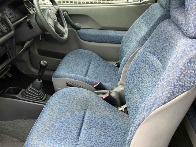 Kei Xタイプ 5速MT ターボ ABS CD AUX端子有 社外15インチアルミ エアコン パワーステアリング パワーウィンドウ キーレスエントリー(10枚目)