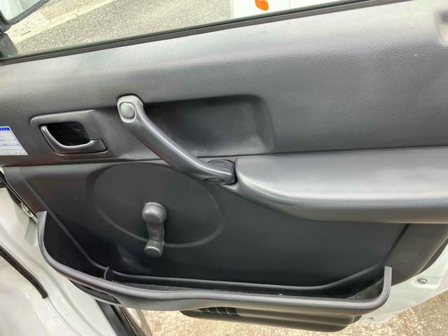 キャリイトラック 4WD 軽トラック MT エアコン パワーステアリング(12枚目)