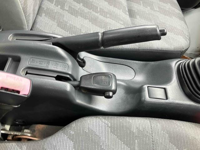 キャリイトラック 4WD 軽トラック MT エアコン パワーステアリング(14枚目)