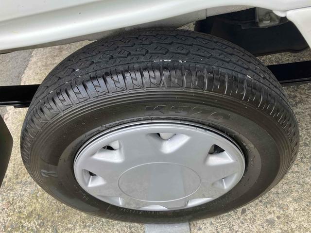 キャリイトラック 4WD 軽トラック MT エアコン パワーステアリング(22枚目)