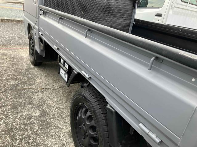 サンバートラック 4WD 軽トラック MT エアコン 運転席エアバッグ(8枚目)