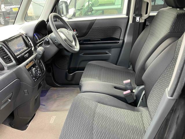 スペーシアカスタム ＧＳ　ＥＴＣ　両側スライドドア　ナビ　ＴＶ　オートライト　ＨＩＤ　スマートキー　アイドリングストップ　電動格納ミラー　ベンチシート　ＣＶＴ　盗難防止システム　ＡＢＳ　ＣＤ　ＵＳＢ（10枚目）