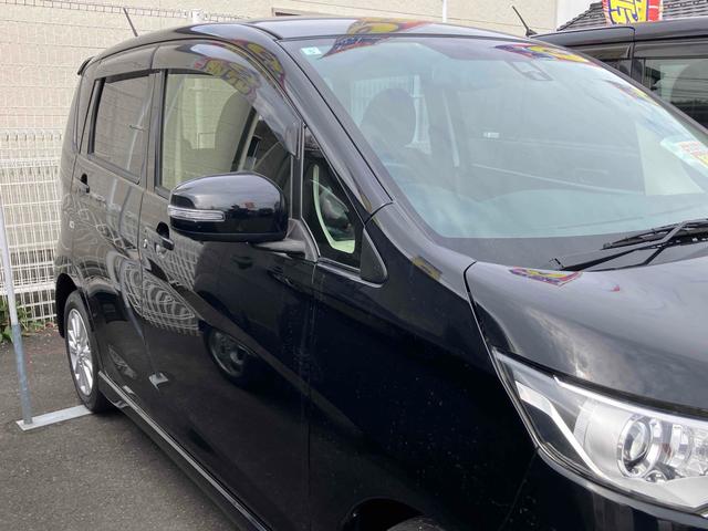 デイズ ハイウェイスターＸ　Ｖセレクション＋セーフティＩＩ　４ＷＤ　ドライブレコーダー　ＥＴＣ　全周囲カメラ　ナビ　ＴＶ　衝突被害軽減システム　ＨＩＤ　スマートキー　アイドリングストップ　電動格納ミラー　ベンチシート　ＣＶＴ　盗難防止システム　ＡＢＳ　ＥＳＣ（15枚目）