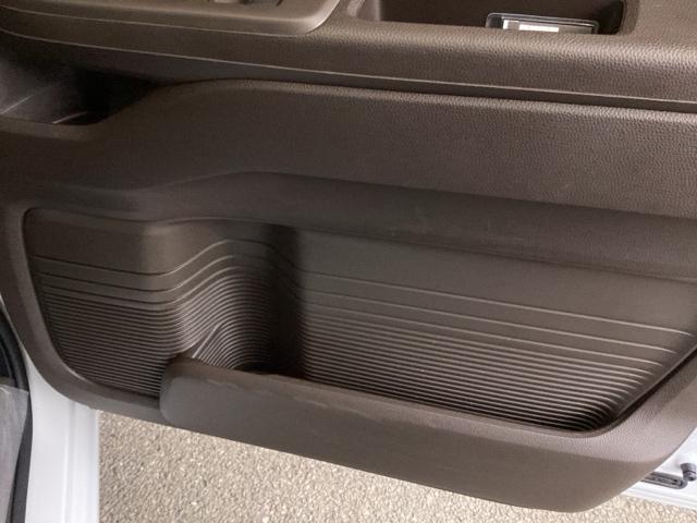 Ｎ－ＢＯＸ Ｌ　純正ナビ　フルセグ　リアカメラ　衝突被害軽減　リアコーナーセンサー　前席シートヒーター　エコモード　ナビＴＶ　リモコンキー　ＬＥＤライト　バックカメラ付　地デジ　横滑り防止機能　ＥＴＣ　ＵＳＢポート（49枚目）