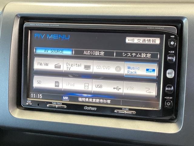 ステップワゴンスパーダ Ｚ　純正ＨＤＤナビ　リア席モニター　ＥＴＣ　横滑防止　エアロ　イモビ　スマキー　地デジＴＶ　バックモニタ－　３列シ－ト　キーフリー　パワーウィンド　ＨＤＤナビエディション　ナビ・ＴＶ　エアコン　ＤＶＤ再生（11枚目）