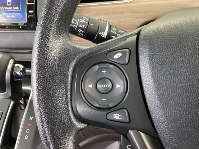 フリード Ｇ・ホンダセンシング　純正メモリーナビ　両側電動スライドドア　Ｆセグ　追突被害軽減ブレーキ　ｉストップ　Ｗエアバッグ　パワーウィンドウ　アクティブクルーズコントロール　スマートキ　カラーバックモニター　整備点検記録簿（41枚目）