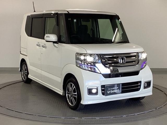 N-BOXカスタム GSSパッケージ 純正ナビ 片側電動スライドドア ETC TVナビ スマ-トキ- Bカメ エアコン ESC A-STOP 盗難防止システム パワーウィンドウ 運転席助手席エアバッグ DVD ABS キーレス エアロ(7枚目)