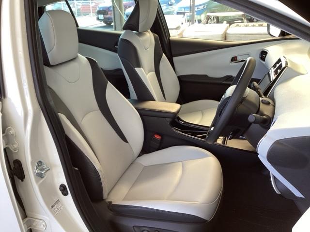 プリウス Aツーリングセレクション ナビ 運転席パワーシート ETC Cソナー シートH スマキー イモビライザー バックモニター クルコン LEDヘッドライト 横滑り防止機能 キーフリ AAC ABS サイドエアバッグ パワステ(19枚目)