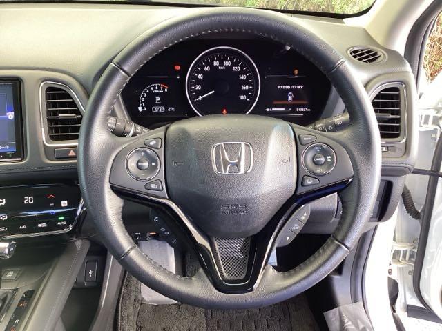 ヴェゼル X・ホンダセンシング 純正メモリーナビ リアカメラ ETC シートヒーター Rカメラ Wエアバッグ 盗難防止 アクティブクルーズコントロール オートエアコン LEDランプ 衝突軽減ブレ-キ パワステ 整備記録簿 TVナビ(14枚目)