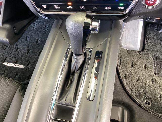 ヴェゼル X・ホンダセンシング 純正メモリーナビ リアカメラ ETC シートヒーター Rカメラ Wエアバッグ 盗難防止 アクティブクルーズコントロール オートエアコン LEDランプ 衝突軽減ブレ-キ パワステ 整備記録簿 TVナビ(39枚目)