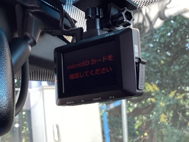 ヴェゼル X・ホンダセンシング 純正メモリーナビ リアカメラ ETC シートヒーター Rカメラ Wエアバッグ 盗難防止 アクティブクルーズコントロール オートエアコン LEDランプ 衝突軽減ブレ-キ パワステ 整備記録簿 TVナビ(50枚目)