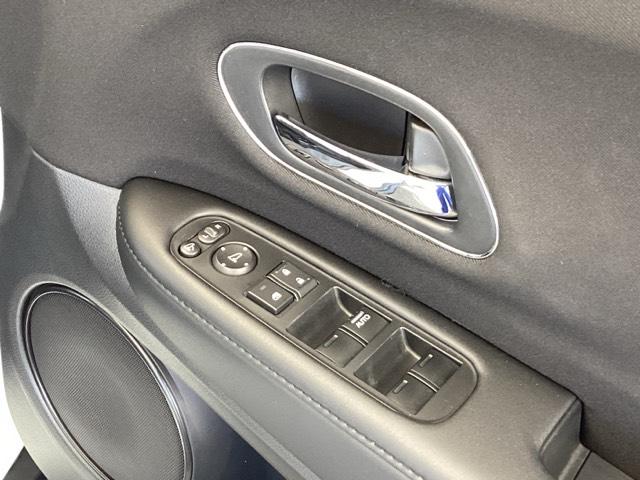 ヴェゼル X・ホンダセンシング 純正メモリーナビ リアカメラ ETC シートヒーター Rカメラ Wエアバッグ 盗難防止 アクティブクルーズコントロール オートエアコン LEDランプ 衝突軽減ブレ-キ パワステ 整備記録簿 TVナビ(51枚目)