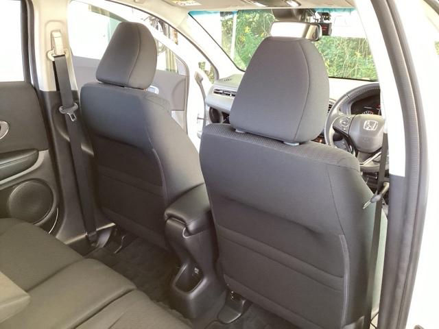 ヴェゼル X・ホンダセンシング 純正メモリーナビ リアカメラ ETC シートヒーター Rカメラ Wエアバッグ 盗難防止 アクティブクルーズコントロール オートエアコン LEDランプ 衝突軽減ブレ-キ パワステ 整備記録簿 TVナビ(58枚目)