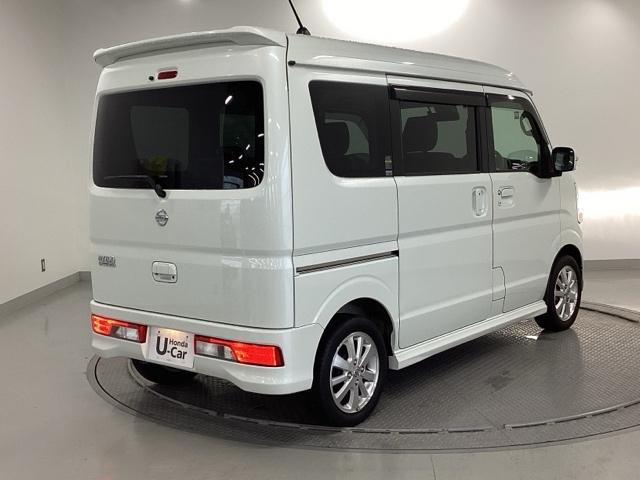 NV100クリッパーリオ G ナビ フルセグ リアカメラ ブレーキサポート バックモニター ターボ車 スマートキ 盗難防止装置 ETC付き キーフリーシステム エアコン 横滑り防止装置 助手席エアバッグ パワーウィンドウ PS(8枚目)