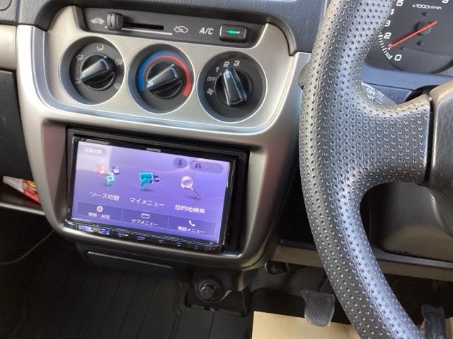 ナビ搭載ですので、遠距離へのお出かけもお任せ下さい。