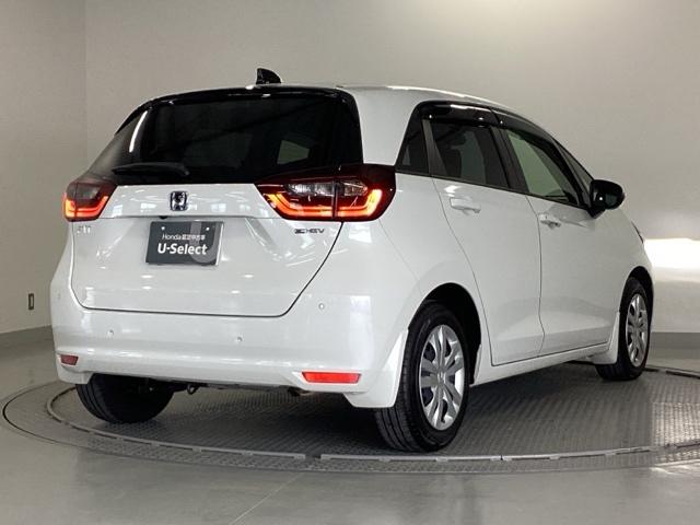 フィット e:HEVホーム 純正メモリーナビ ドラレコ リアカメラ 前後誤発進抑制機能 助手席エアバッグ 運転席エアバッグ アイドリングストップ LEDライト USB接続 バックカメラ ABS サイドエアバッグ フルセグTV(30枚目)