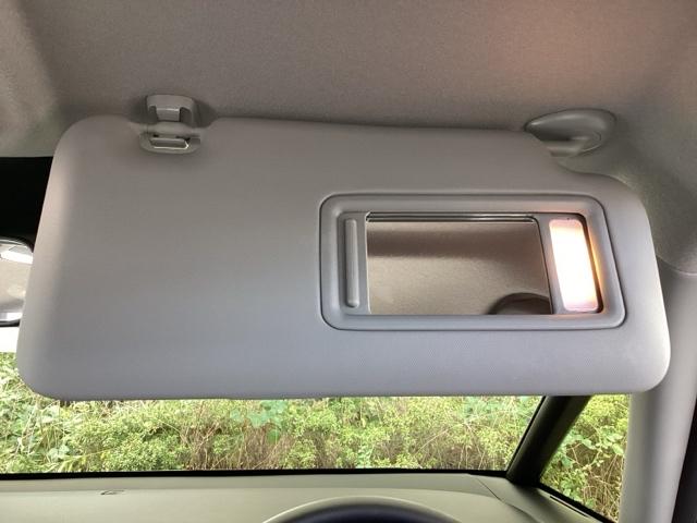 フィット e:HEVホーム 純正メモリーナビ ドラレコ リアカメラ 前後誤発進抑制機能 助手席エアバッグ 運転席エアバッグ アイドリングストップ LEDライト USB接続 バックカメラ ABS サイドエアバッグ フルセグTV(47枚目)