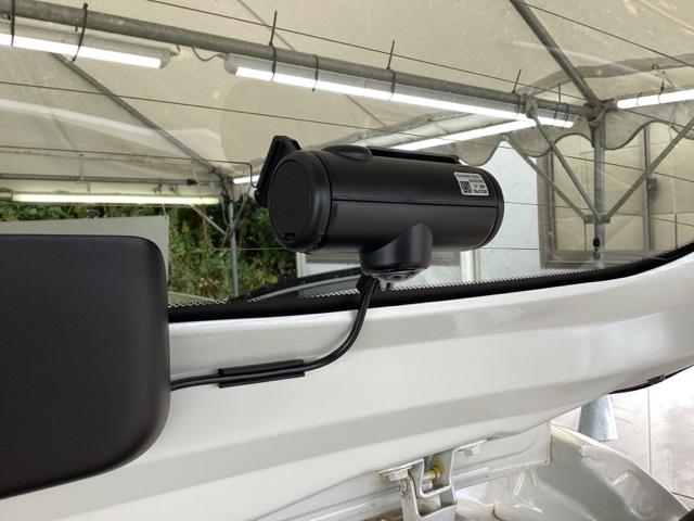 フィット e:HEVホーム 純正メモリーナビ ドラレコ リアカメラ 前後誤発進抑制機能 助手席エアバッグ 運転席エアバッグ アイドリングストップ LEDライト USB接続 バックカメラ ABS サイドエアバッグ フルセグTV(66枚目)