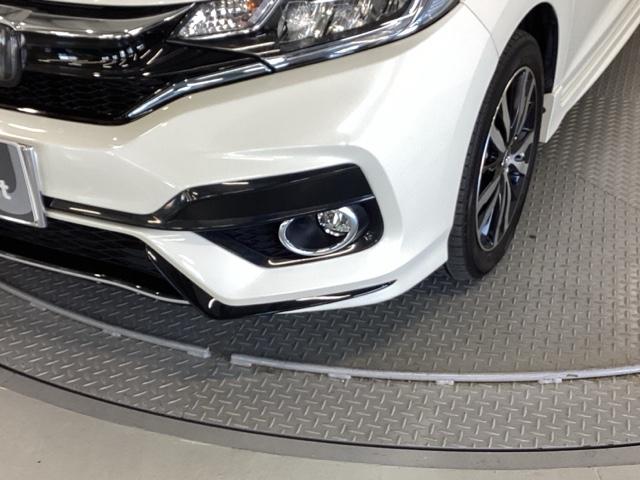 フィットハイブリッド Ｓホンダセンシング　純正ナビ　フルセグ　リアカメラ　スマ－トキ－　ナビＴＶ　アクティブクルーズコントロール　パワーウインドウ　サイドエアバック　ＤＶＤ再生　パワーステアリング　ＬＥＤヘッドランプ　ＡＢＳ　盗難防止装置（28枚目）