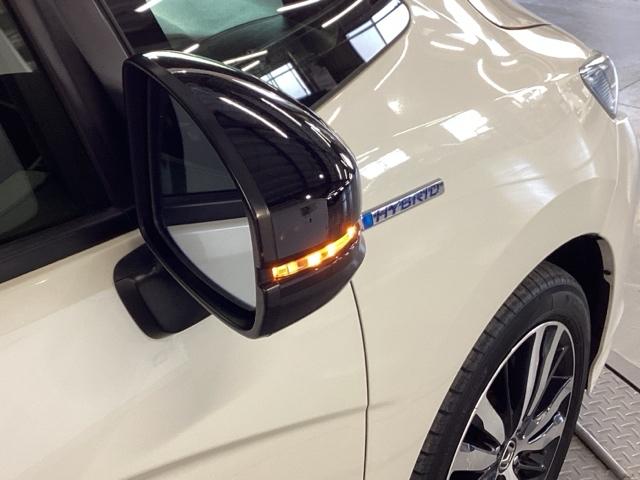 フィットハイブリッド Ｓホンダセンシング　純正ナビ　フルセグ　リアカメラ　スマ－トキ－　ナビＴＶ　アクティブクルーズコントロール　パワーウインドウ　サイドエアバック　ＤＶＤ再生　パワーステアリング　ＬＥＤヘッドランプ　ＡＢＳ　盗難防止装置（29枚目）