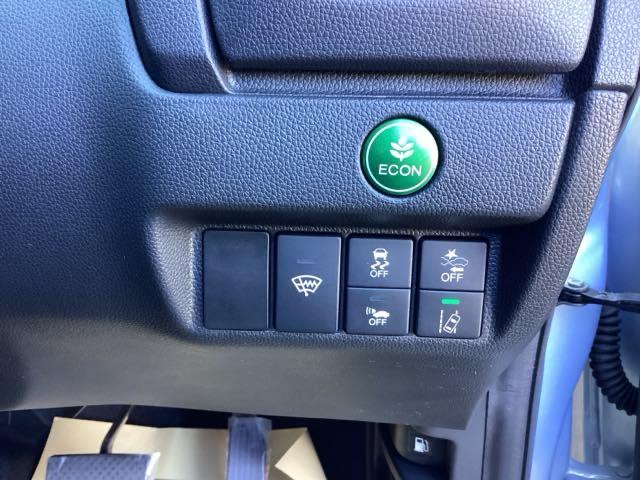 フィットハイブリッド Lホンダセンシング 純正ナビ フルセグ リアカメラ 軽減ブレーキ Rカメ LED サイドSRS 横滑り防止 ナビTV パワーステアリング 盗難防止装置 オートクルーズ ETC車載器 DVD再生 ABS 助手席エアバッグ(15枚目)