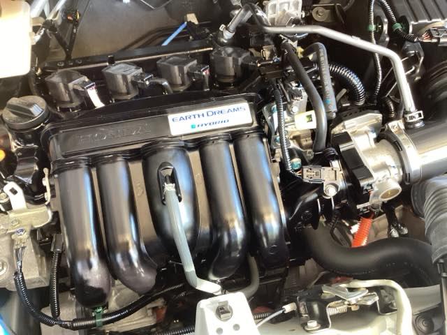 フィットハイブリッド Lホンダセンシング 純正ナビ フルセグ リアカメラ 軽減ブレーキ Rカメ LED サイドSRS 横滑り防止 ナビTV パワーステアリング 盗難防止装置 オートクルーズ ETC車載器 DVD再生 ABS 助手席エアバッグ(21枚目)