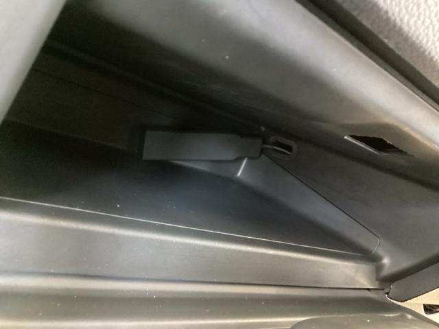 Ｎ－ＢＯＸカスタム Ｇ・Ｌホンダセンシング　純正メモリーナビ　ドラレコ　リアカメラ　地デジＴＶ　整備記録簿　助手席エアバッグ　キーレス　アイドリングＳＴ　セキュリティーアラーム　スマ－トキ－　ナビＴＶ　ＥＴＣ　前車追従機能　サイドエアバッグ（33枚目）