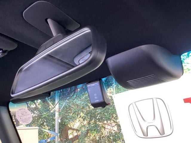 Ｎ－ＢＯＸカスタム Ｇ・Ｌホンダセンシング　純正メモリーナビ　ドラレコ　リアカメラ　地デジＴＶ　整備記録簿　助手席エアバッグ　キーレス　アイドリングＳＴ　セキュリティーアラーム　スマ－トキ－　ナビＴＶ　ＥＴＣ　前車追従機能　サイドエアバッグ（48枚目）